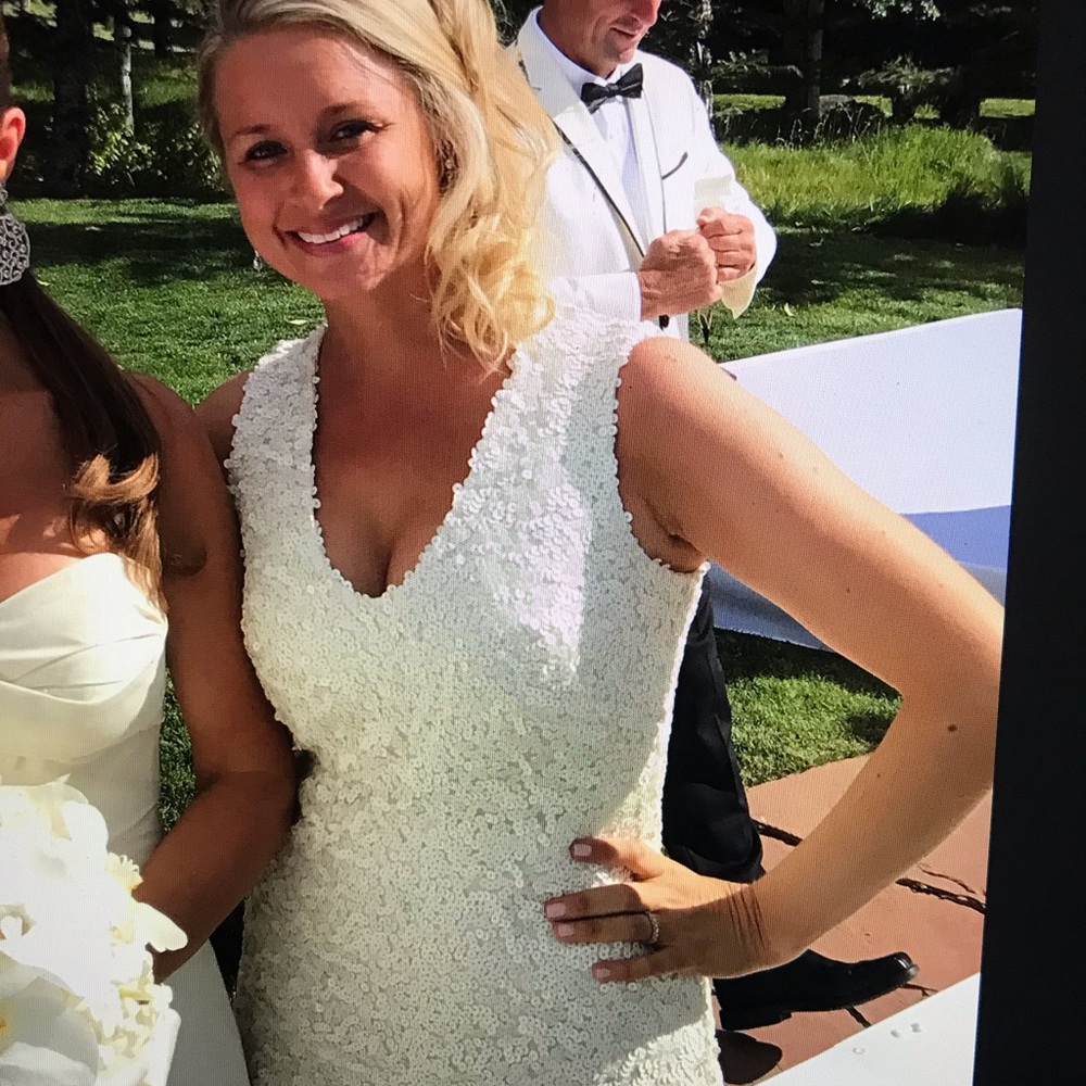Black Halo Luca V neck White Sequin Dress